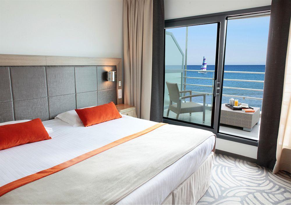 Atlantic Hotel & Spa Les Sables-d'Olonne Exterior photo
